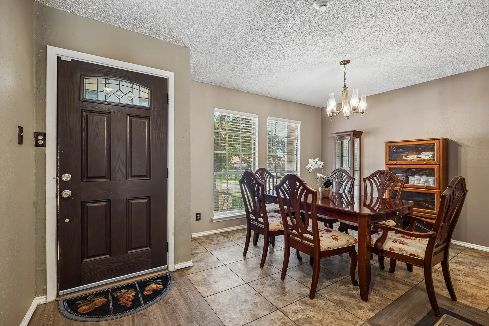 5619 Wood Walk, photo 5