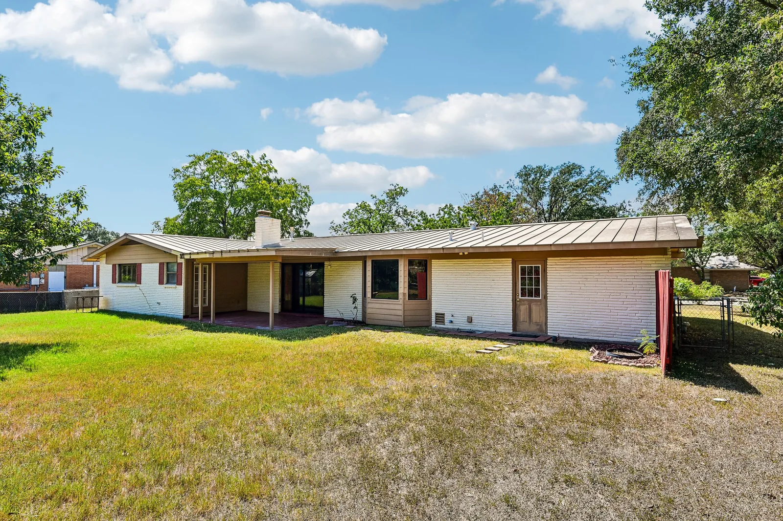 8714 Midcrown Dr, photo 46